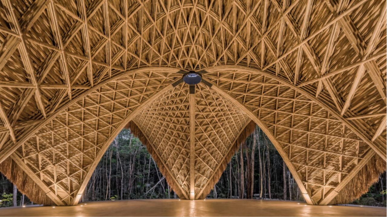 23-10-03_Bamboo-Construction